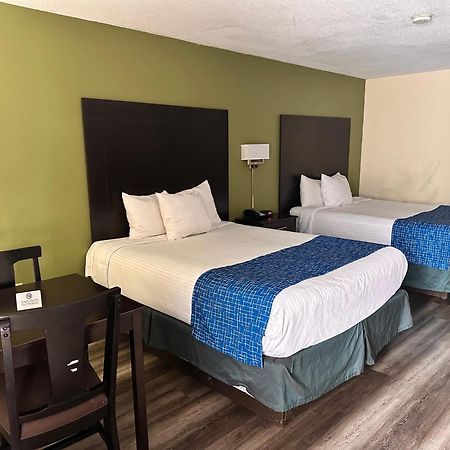 Travelodge By Wyndham Clarksville Exteriér fotografie