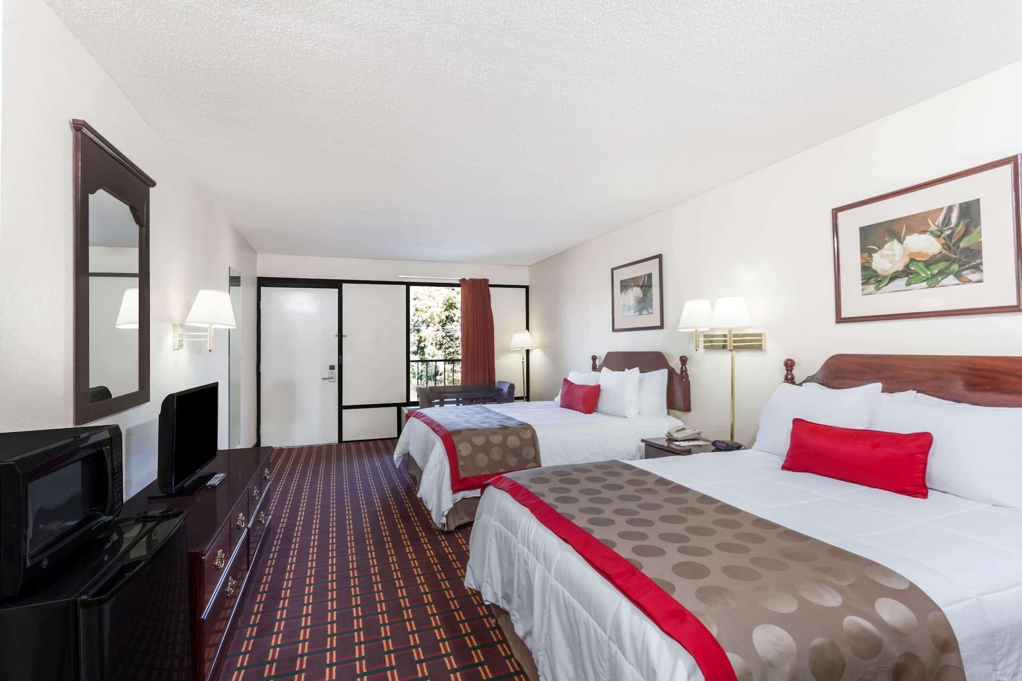 Travelodge By Wyndham Clarksville Exteriér fotografie