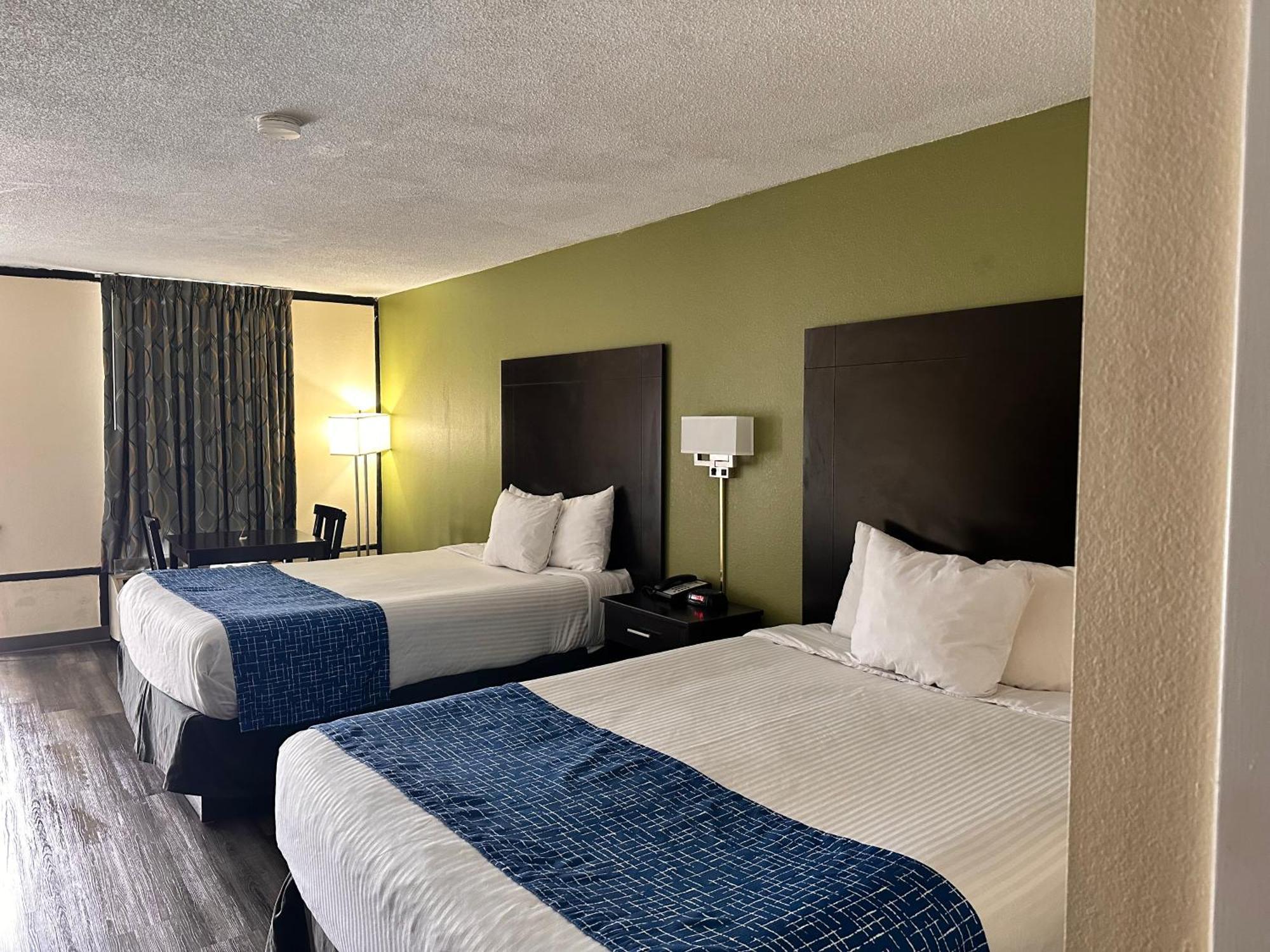 Travelodge By Wyndham Clarksville Exteriér fotografie